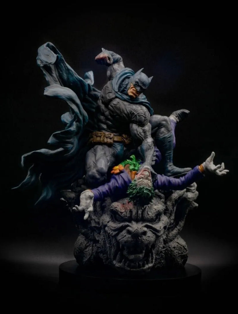 DC Comics - Batman vs The Joker Sculpt Premium Master Statue Limited Edition